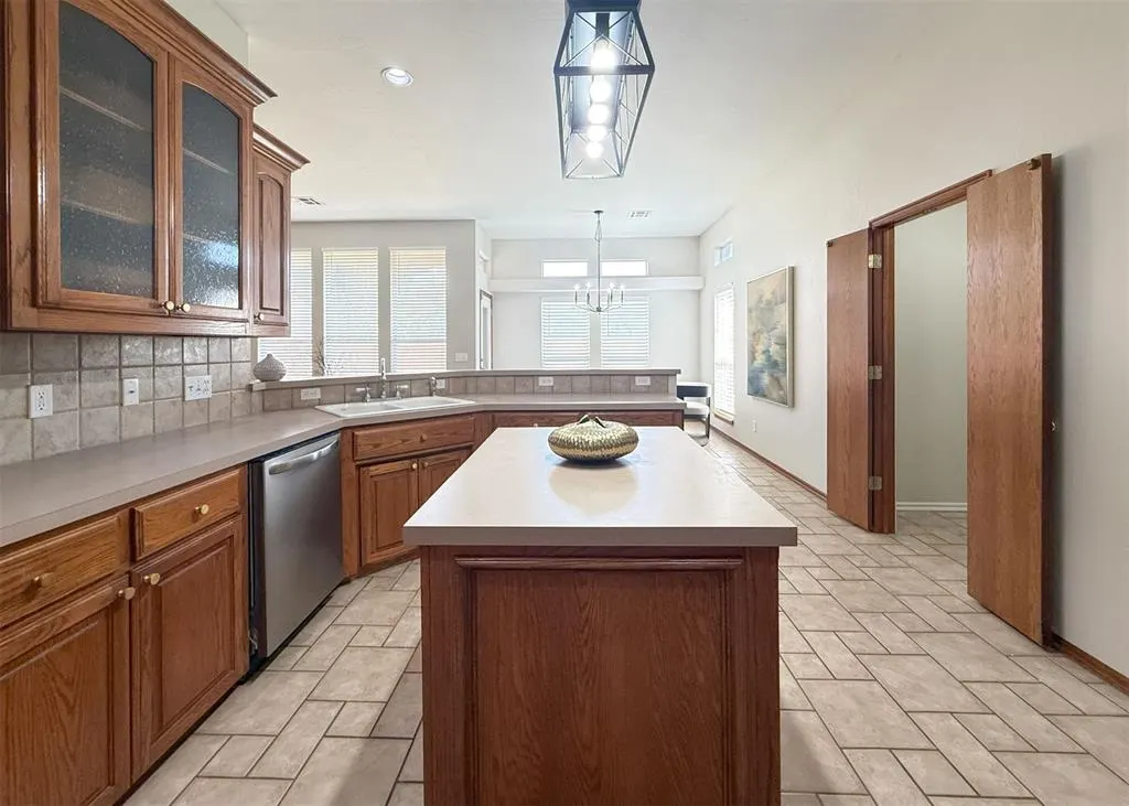Photo 12 — 18212 Willow Oak Lane, Edmond, OK 73012