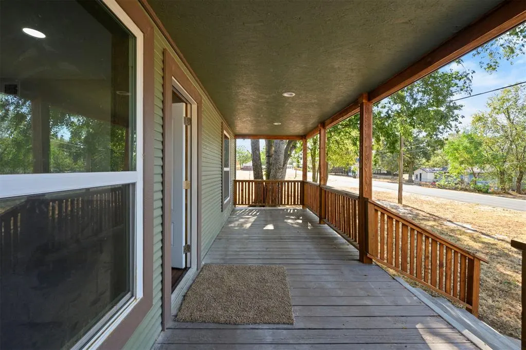 Photo 8 — 211 W Boston Avenue, Fort Towson, OK 74735
