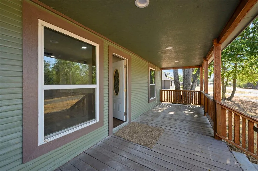 Photo 9 — 211 W Boston Avenue, Fort Towson, OK 74735