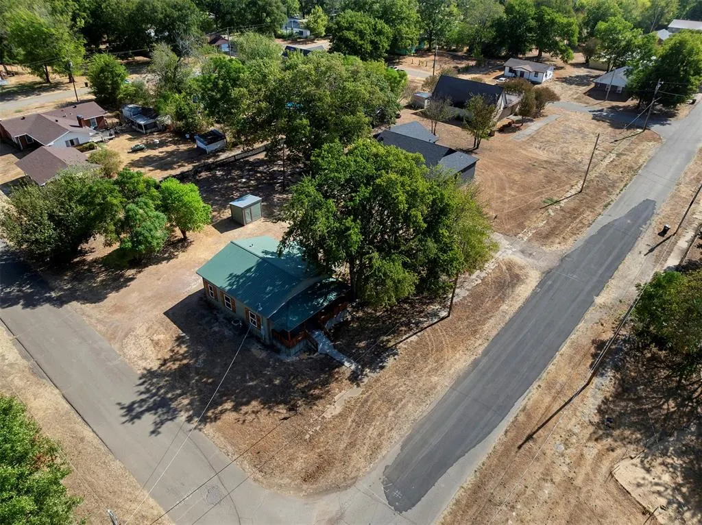 Photo 13 — 211 W Boston Avenue, Fort Towson, OK 74735