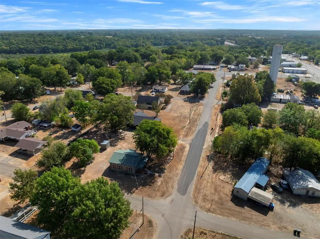 Photo 17 — 211 W Boston Avenue, Fort Towson, OK 74735