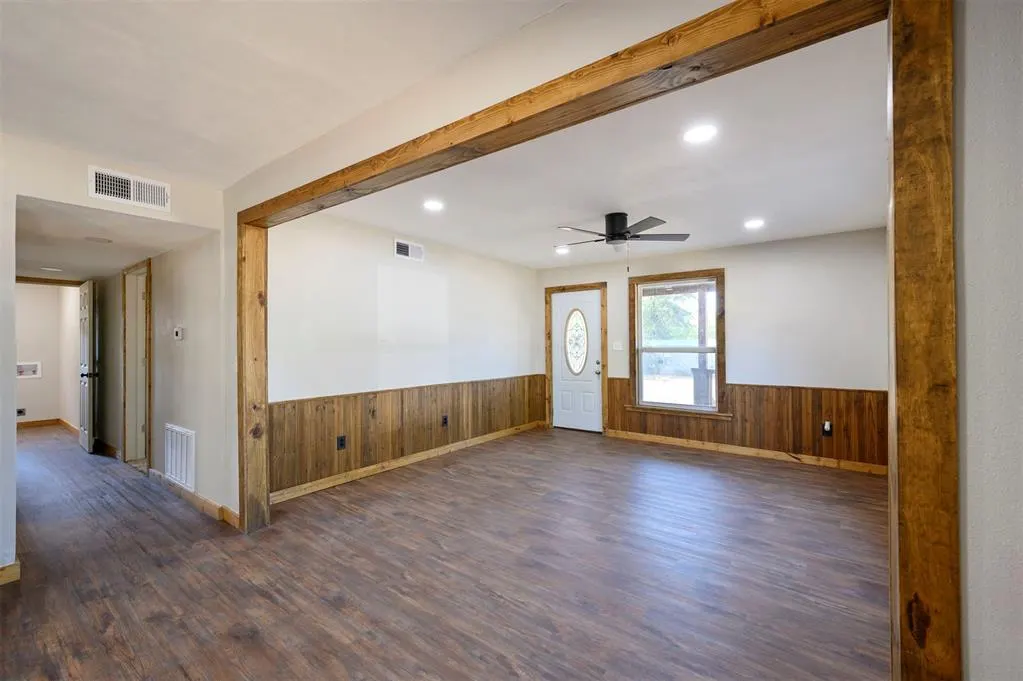 Photo 24 — 211 W Boston Avenue, Fort Towson, OK 74735