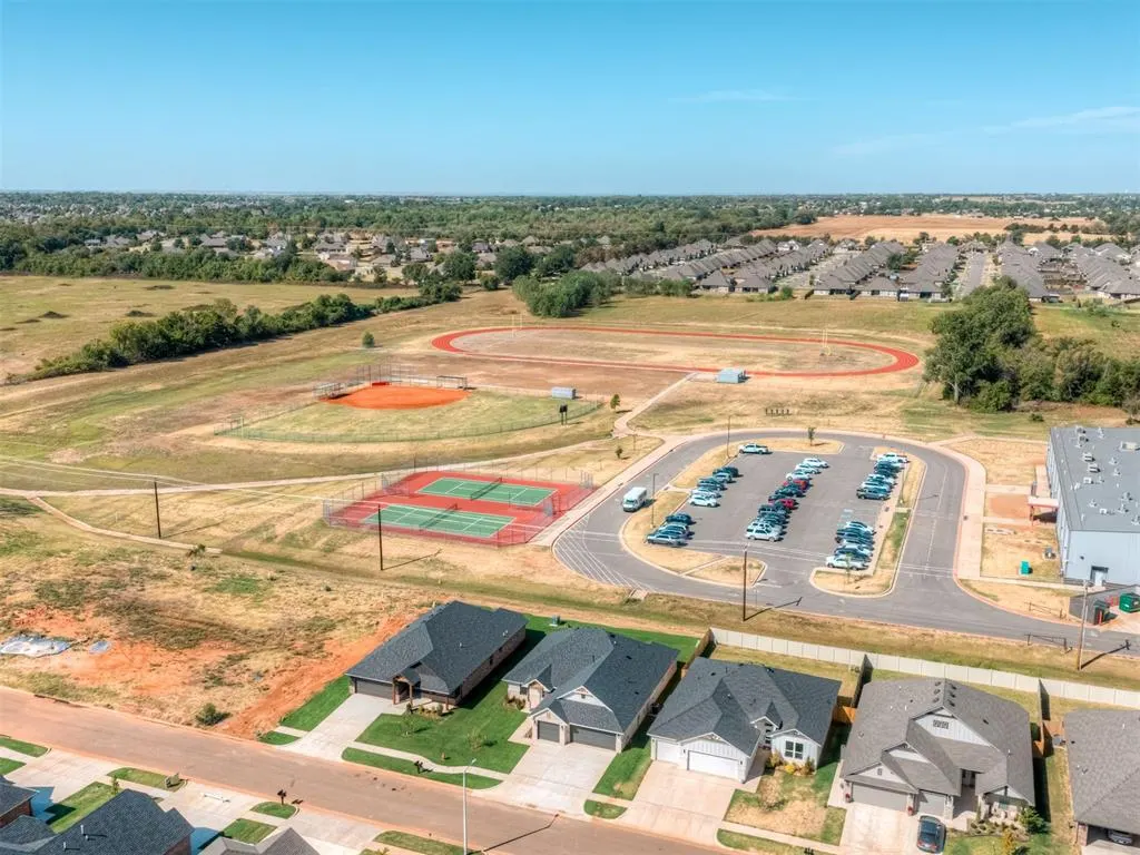 Photo 44 — 5101 Misty Wood Lane, Mustang, OK 73064