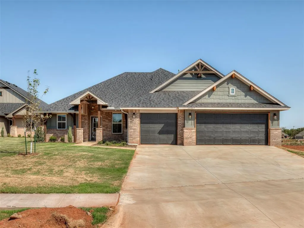 Front exterior — 11917 Rockbed Drive, Yukon, OK 73099