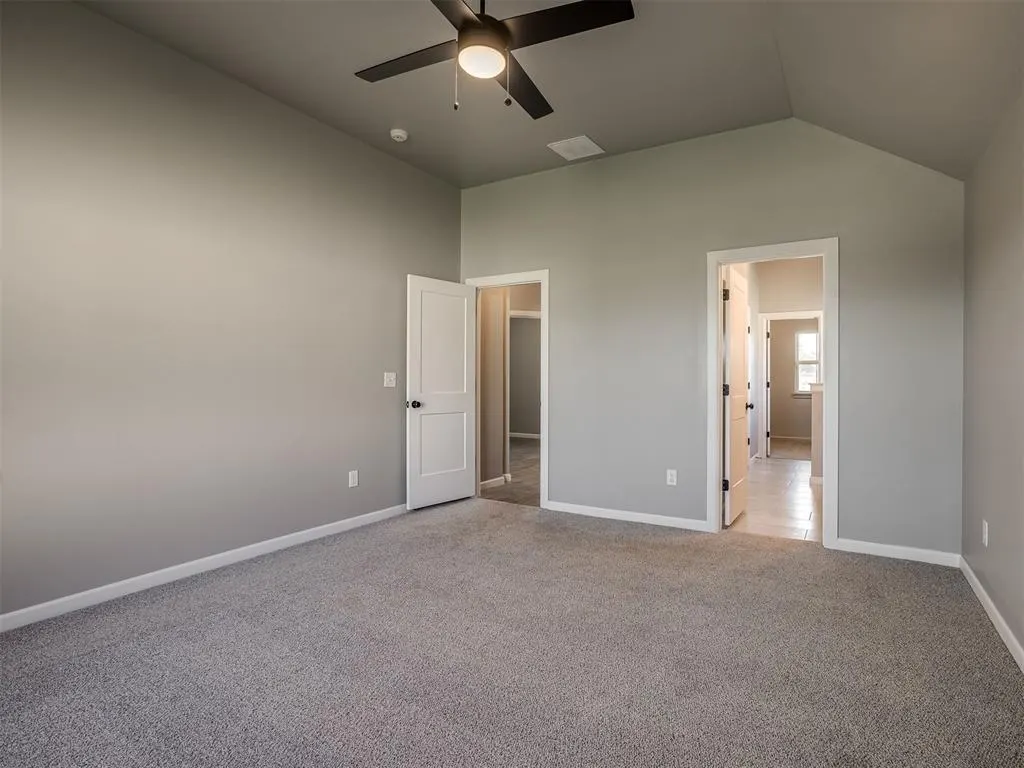 Photo 16 — 11917 Rockbed Drive, Yukon, OK 73099