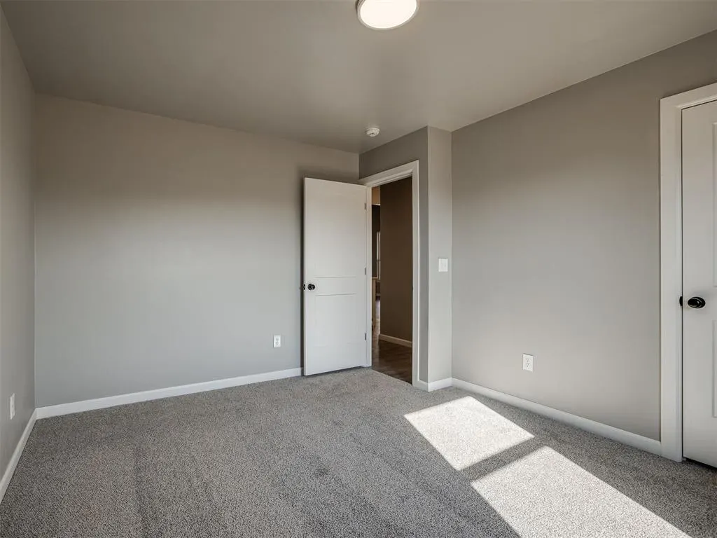 Photo 23 — 11917 Rockbed Drive, Yukon, OK 73099