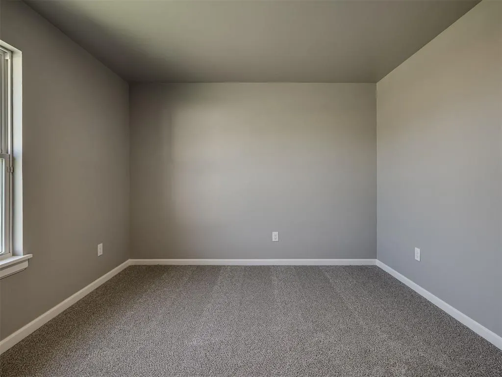 Photo 25 — 11917 Rockbed Drive, Yukon, OK 73099