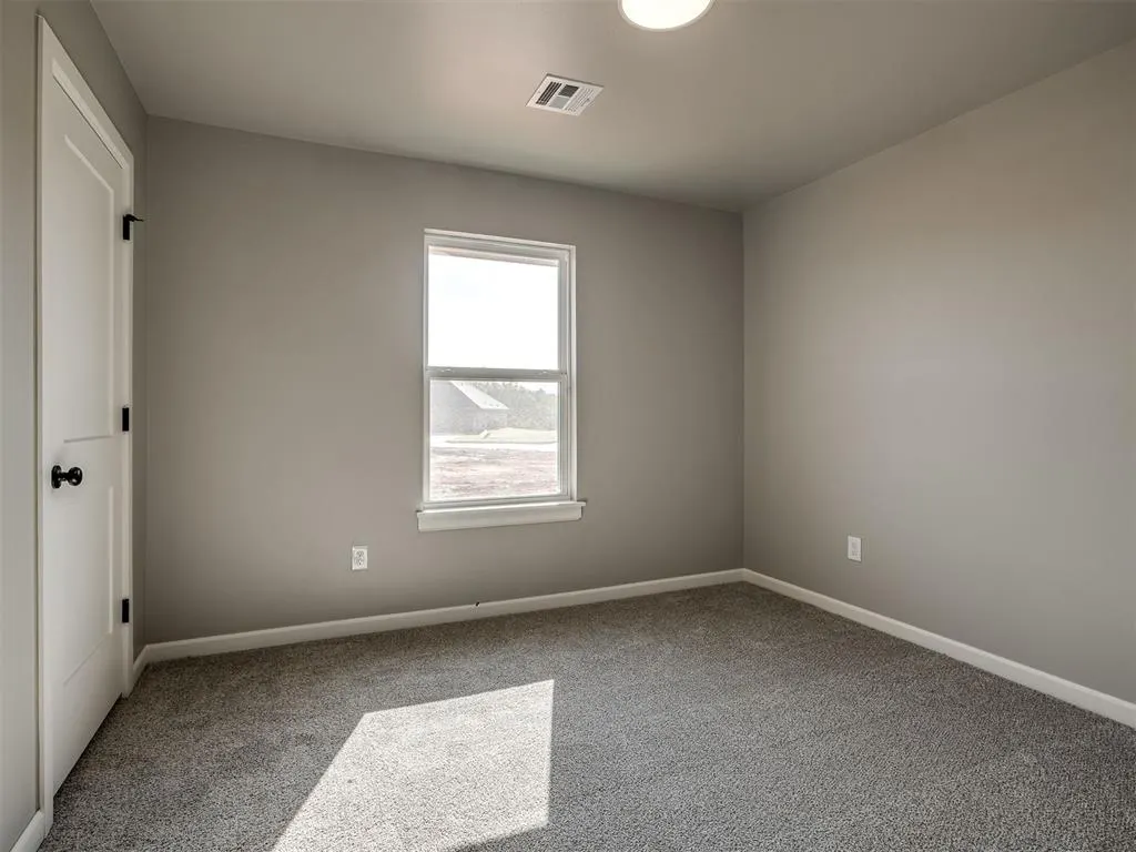 Photo 27 — 11917 Rockbed Drive, Yukon, OK 73099