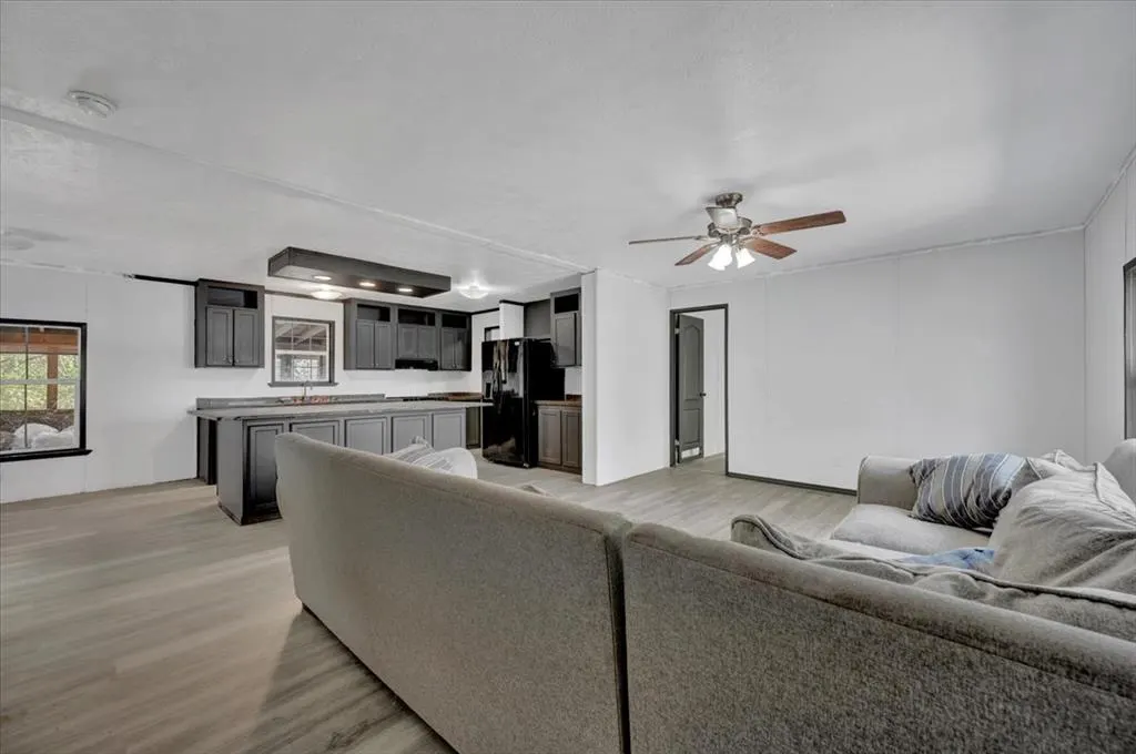 Photo 13 — 827 N Graham Road, Stroud, OK 74079