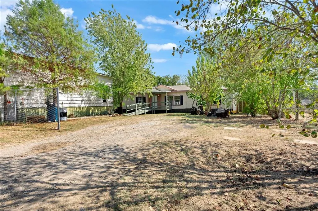 Photo 42 — 827 N Graham Road, Stroud, OK 74079