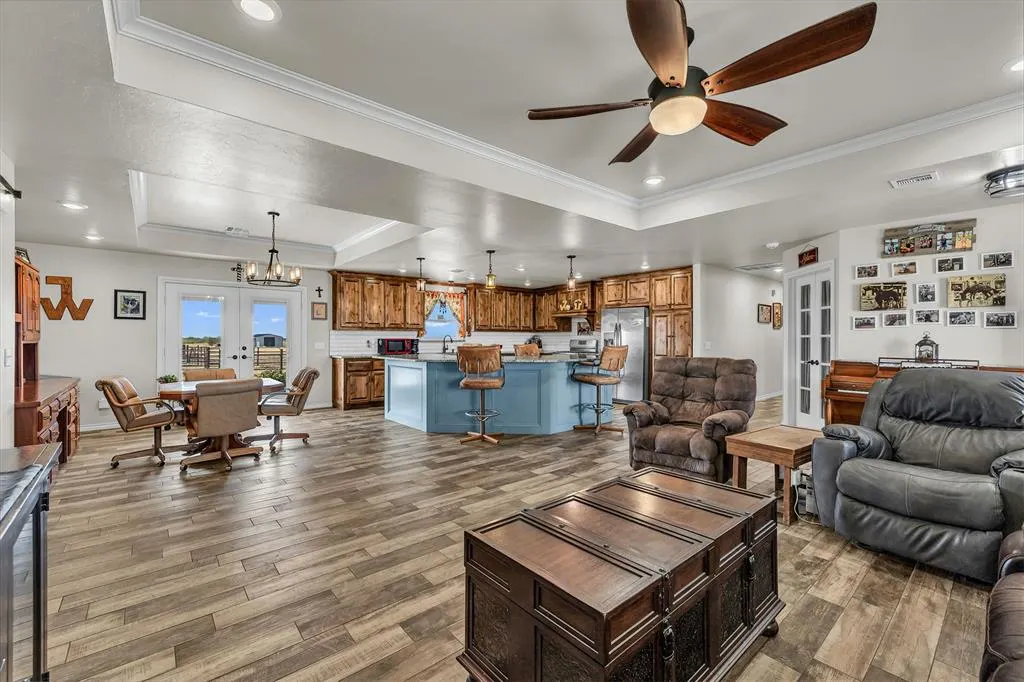 Photo 11 — 18850 SW 44th Street, El Reno, OK 73036