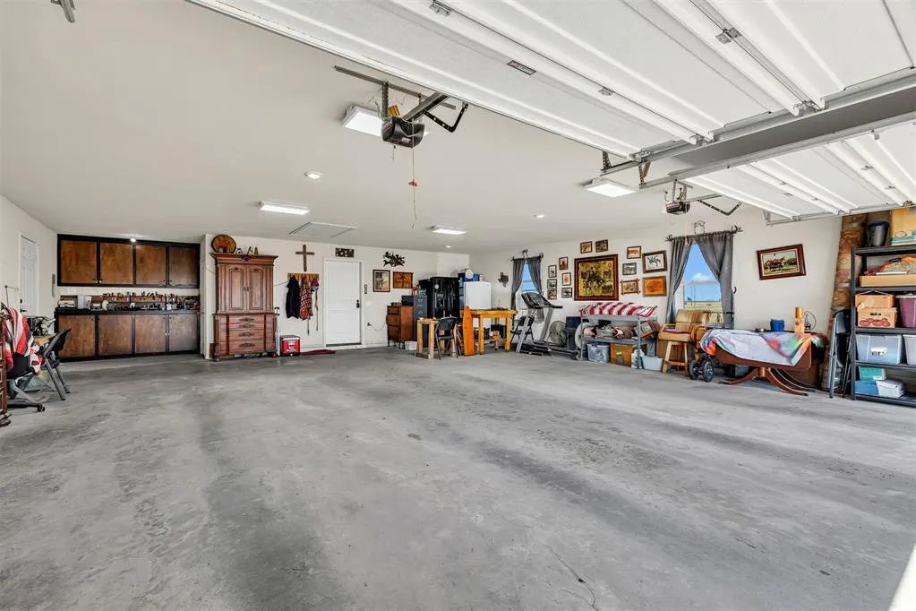Photo 32 — 18850 SW 44th Street, El Reno, OK 73036