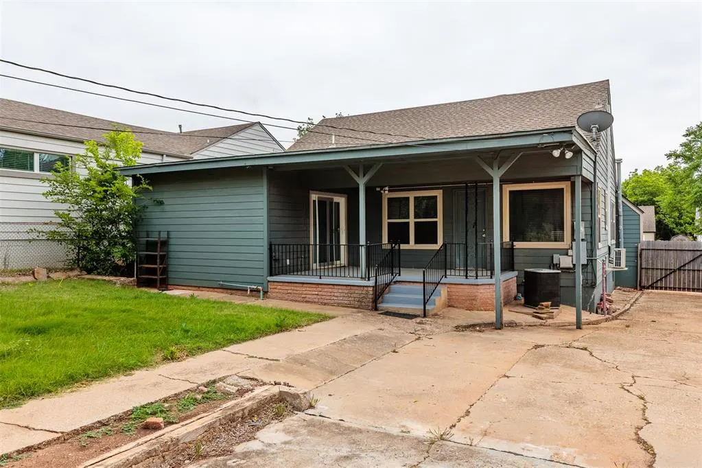 Photo 18 — 1925 NW 38th Street, Oklahoma City, OK 73118