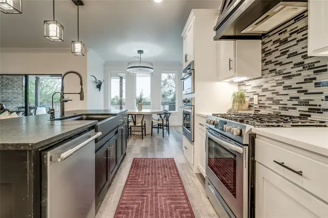 Photo 3 — 22297 Forester Lane, Edmond, OK 73025