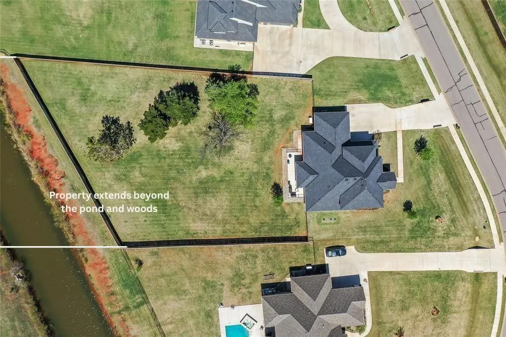 Photo 6 — 22297 Forester Lane, Edmond, OK 73025