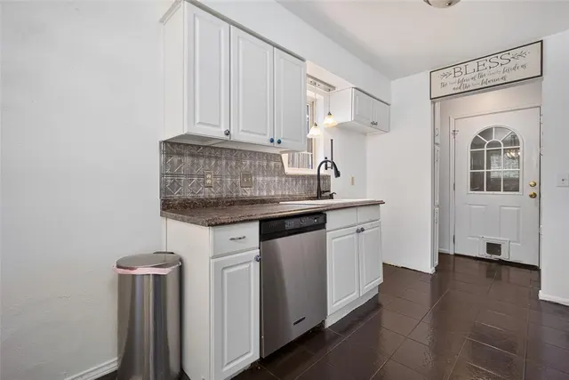 Photo 6 — 8909 NW 80th Street, Oklahoma City, OK 73132