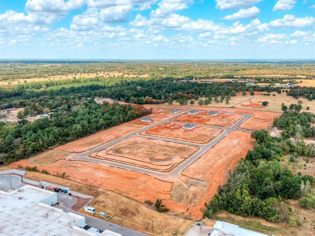 Photo 9 — 14170 Abigail Avenue, Choctaw, OK 73020