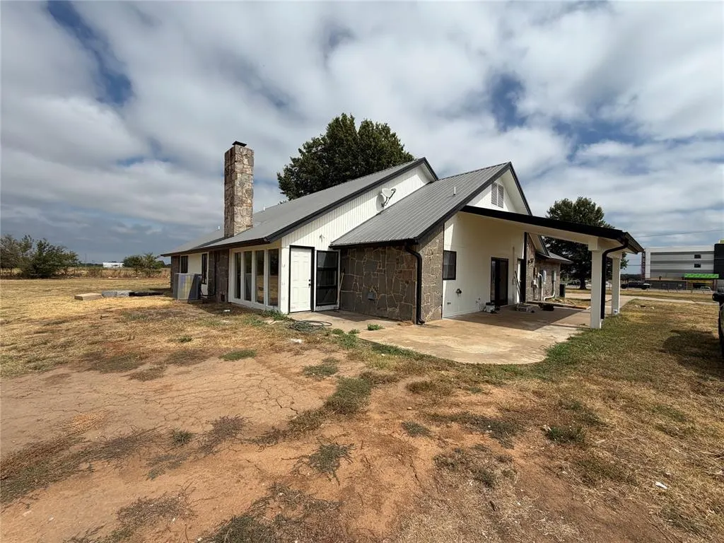 Photo 9 — 5110 N Harrison Street, Shawnee, OK 74804