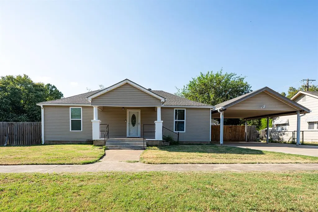 Front exterior — 603 E Charles Street, Pauls Valley, OK 73075