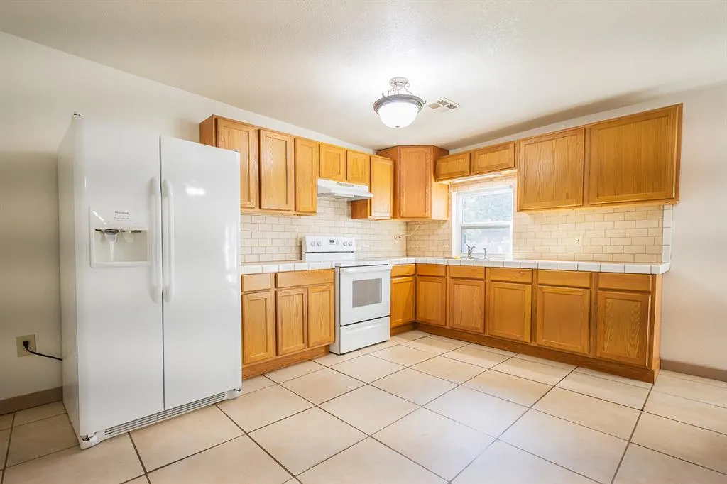 Photo 7 — 603 E Charles Street, Pauls Valley, OK 73075