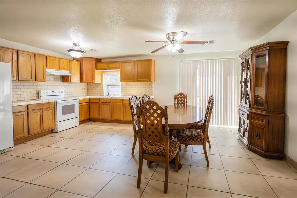 Photo 10 — 603 E Charles Street, Pauls Valley, OK 73075