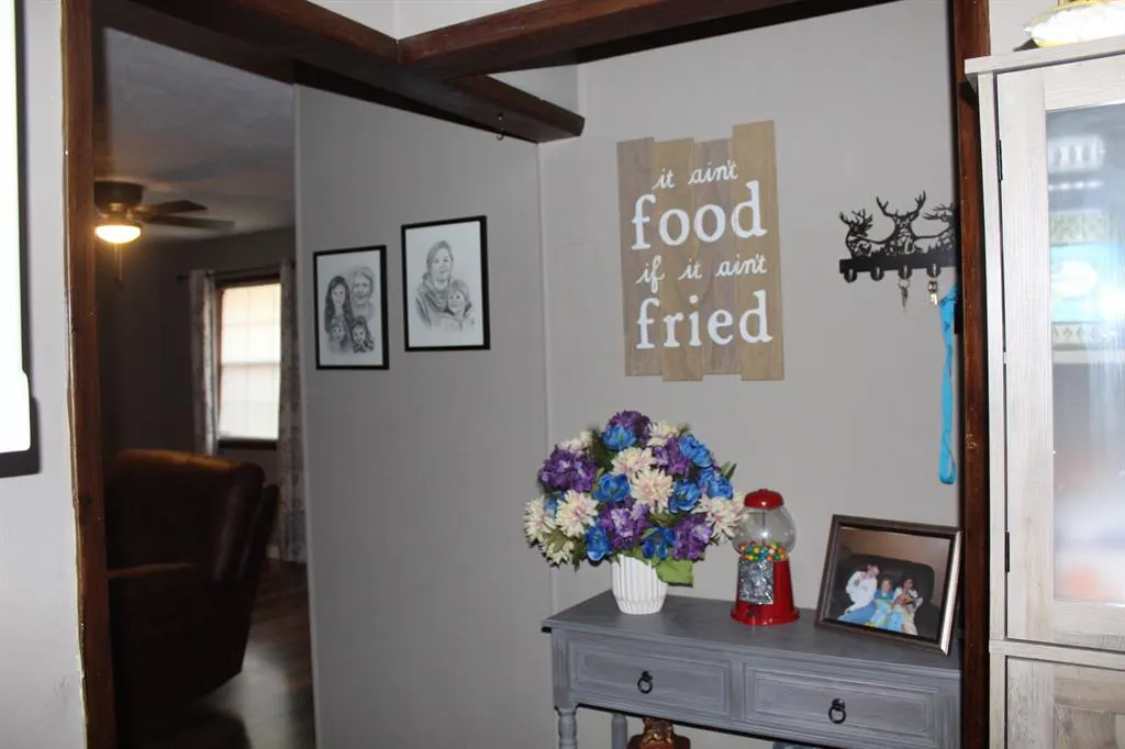 Photo 12 — 408 English Drive, Rush Springs, OK 73082