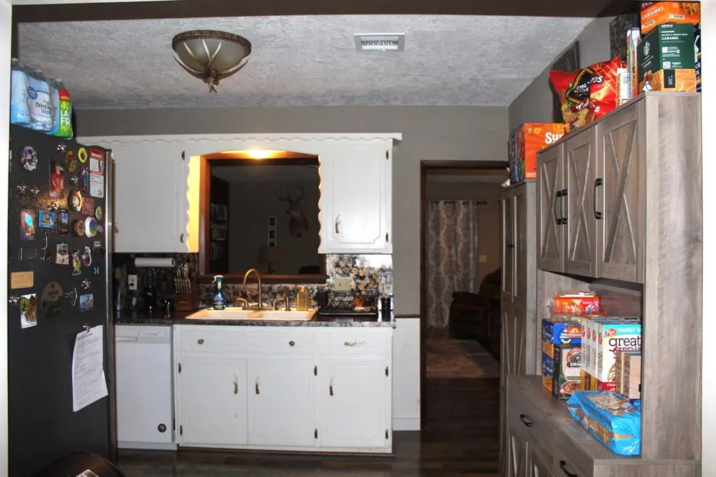 Photo 14 — 408 English Drive, Rush Springs, OK 73082