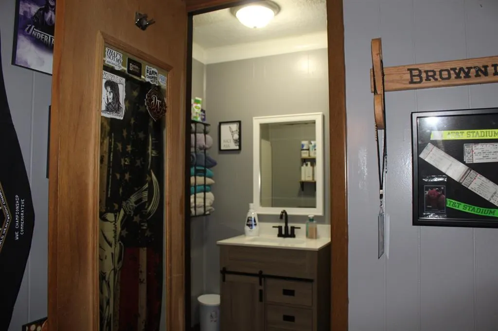 Photo 15 — 408 English Drive, Rush Springs, OK 73082
