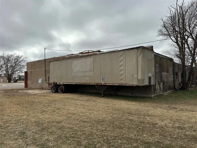 Photo 4 — 107 E Main Street, Carter, OK 73627