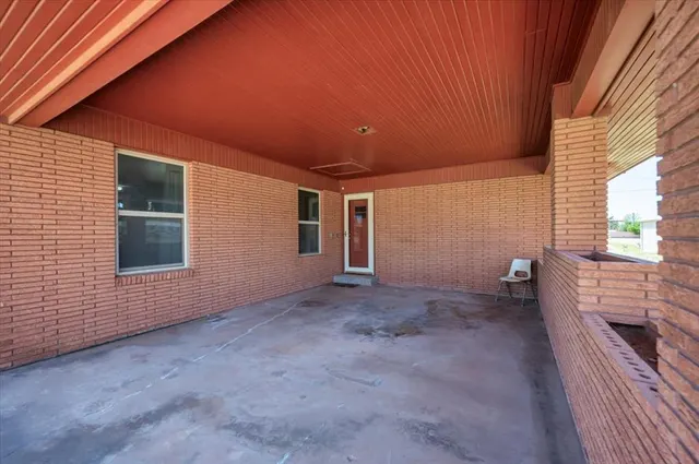 Photo 4 — 412 S Carol Street, Carnegie, OK 73015