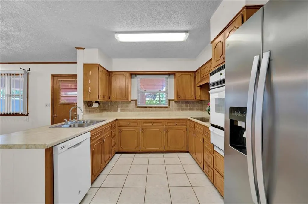 Photo 20 — 412 S Carol Street, Carnegie, OK 73015