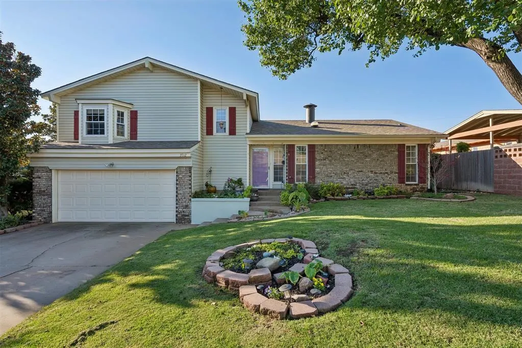 Front exterior — 3712 NW 70th Street, Oklahoma City, OK 73116