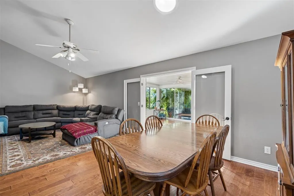 Photo 7 — 3712 NW 70th Street, Oklahoma City, OK 73116