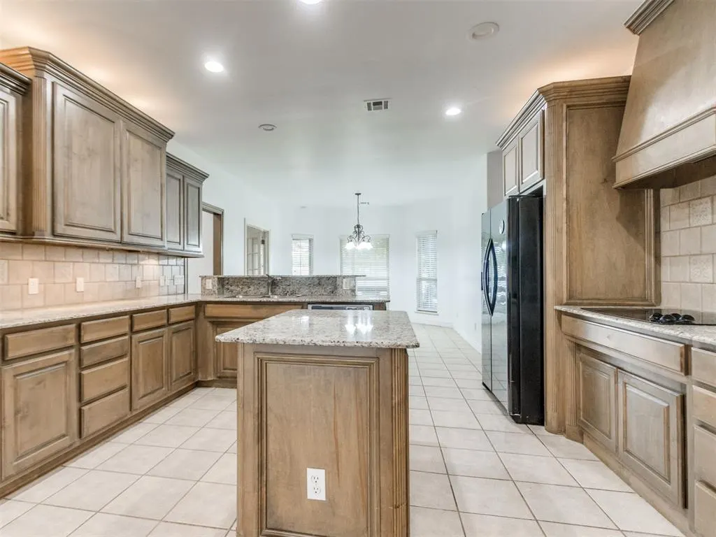 Photo 12 — 1502 N Windmill Ridge Drive, Shawnee, OK 74804