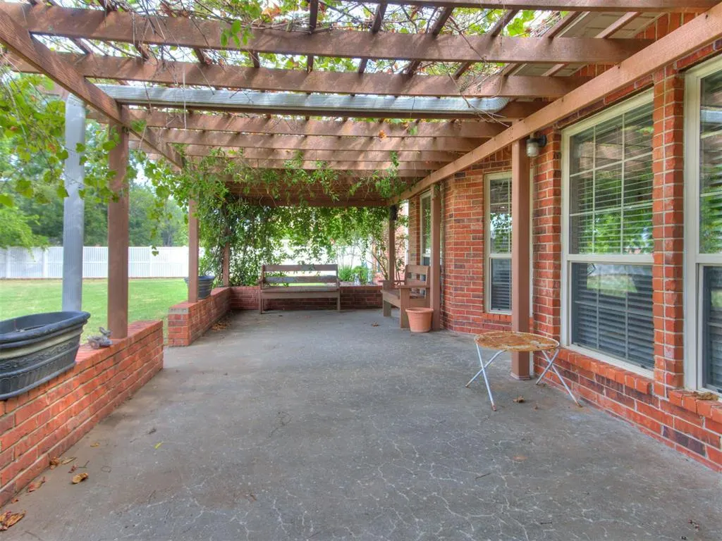 Photo 32 — 1502 N Windmill Ridge Drive, Shawnee, OK 74804