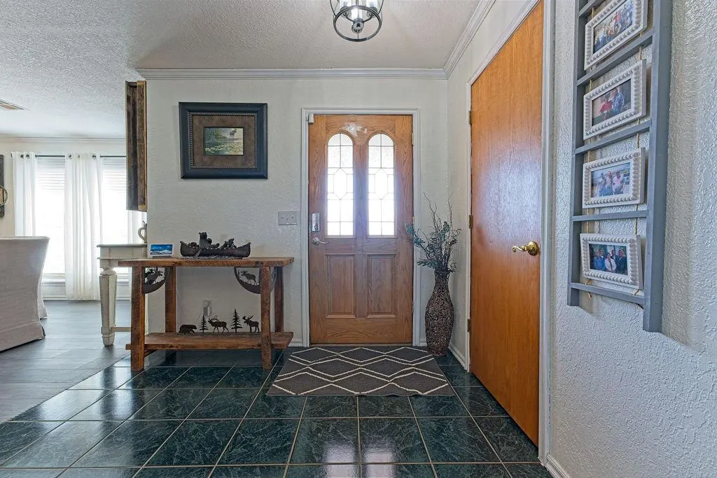 Photo 6 — 1901 S Broadway, Guthrie, OK 73044
