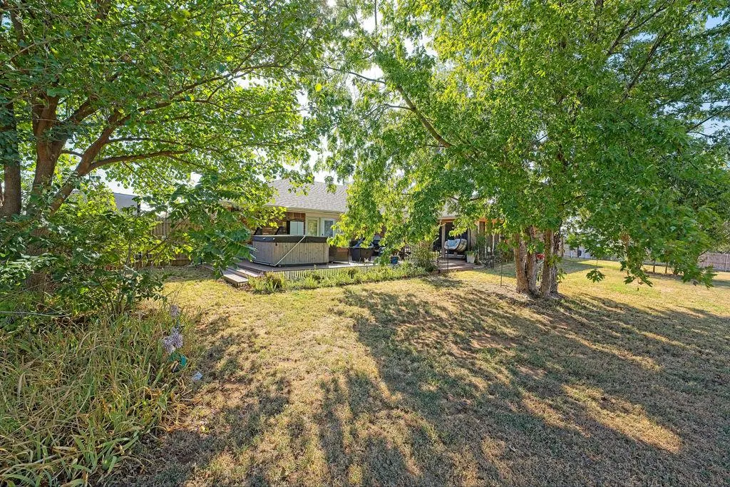 Photo 41 — 1901 S Broadway, Guthrie, OK 73044