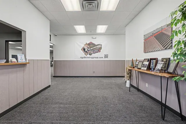 Photo 6 — 932 W State Highway 152 Highway, Mustang, OK 73064