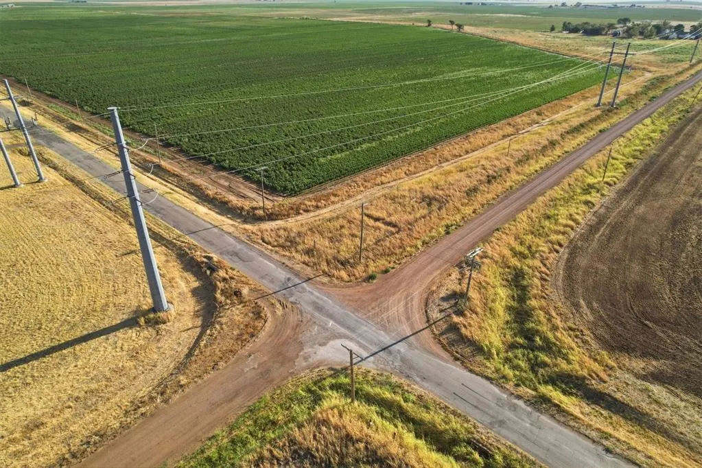 Photo 6 — County Road Ew 172, Tipton, OK 73570
