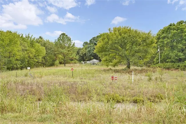 Photo 5 — 19549 W Us Highway 70 Highway, Lone grove, OK 73443