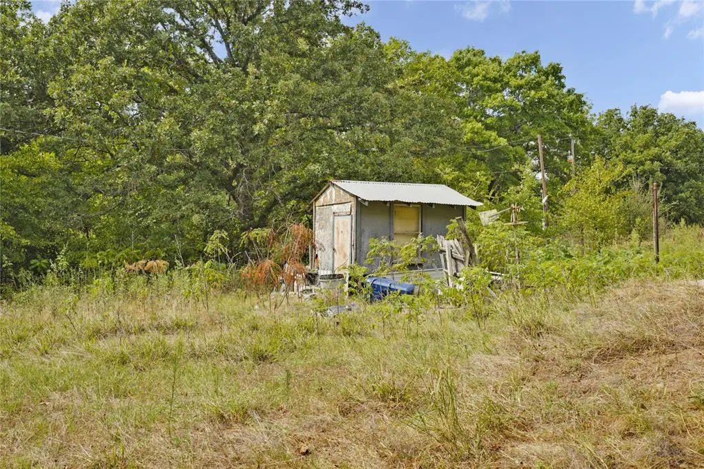 Photo 21 — 19549 W Us Highway 70 Highway, Lone grove, OK 73443