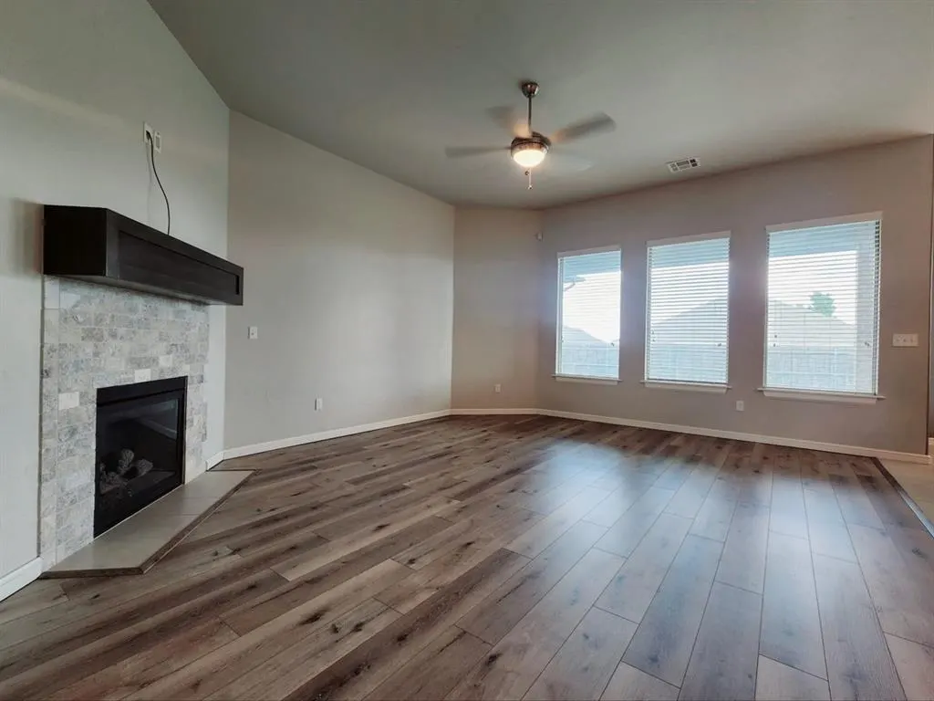 Photo 5 — 11309 NW 104th Street, Yukon, OK 73099