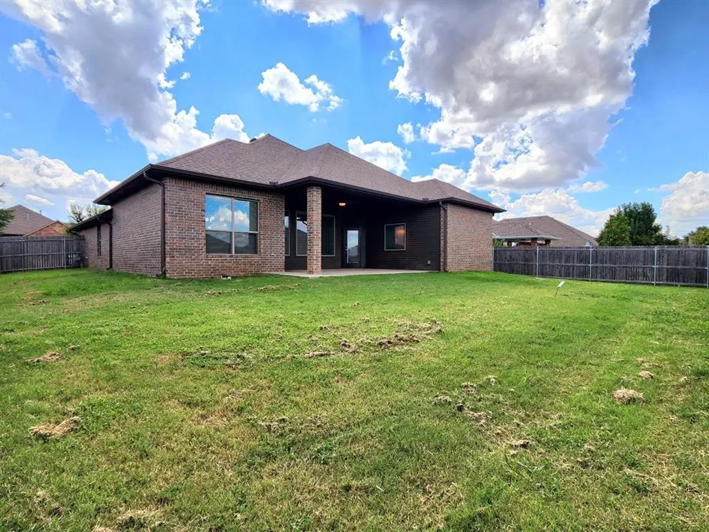 Photo 28 — 11309 NW 104th Street, Yukon, OK 73099