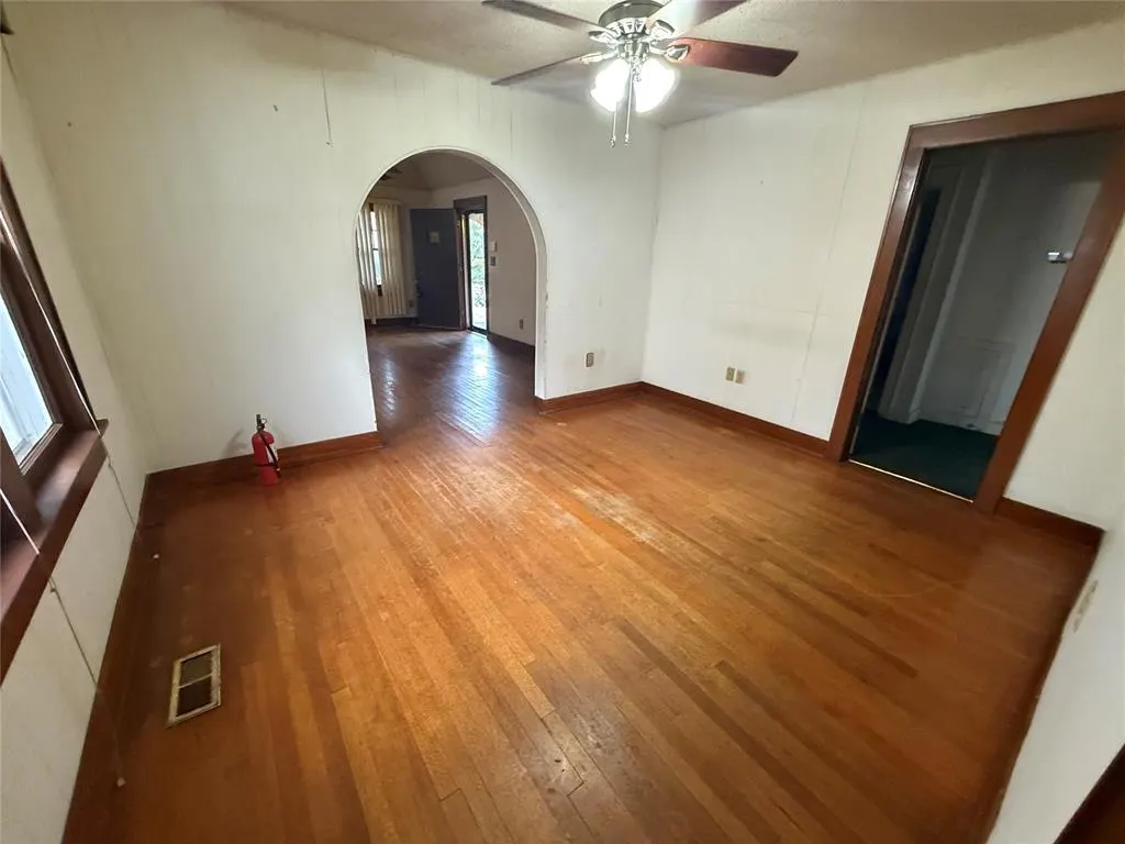 Photo 9 — 2856 NW 20th Street, Oklahoma City, OK 73107
