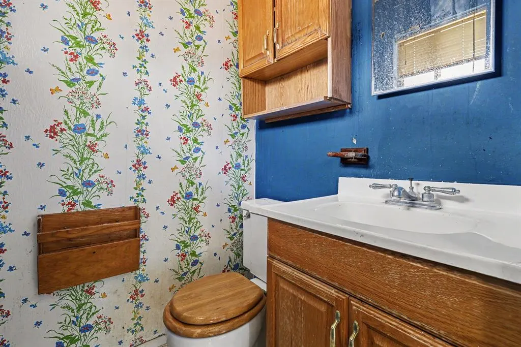 Photo 11 — 7721 NW 30th Street, Bethany, OK 73008