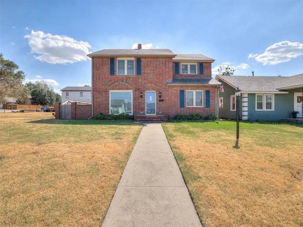 Front exterior — 1103 W Wade Street, El Reno, OK 73036