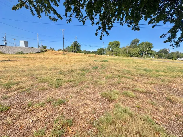 Photo 5 — 2536 W Lindley Avenue, Oklahoma City, OK 73107