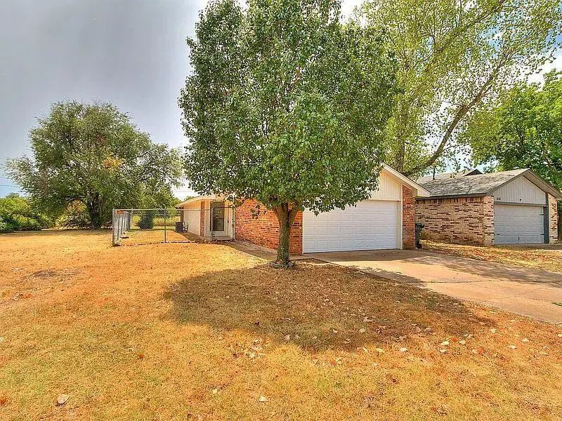 Photo 2 — 800 NW 113th Street, Oklahoma City, OK 73114