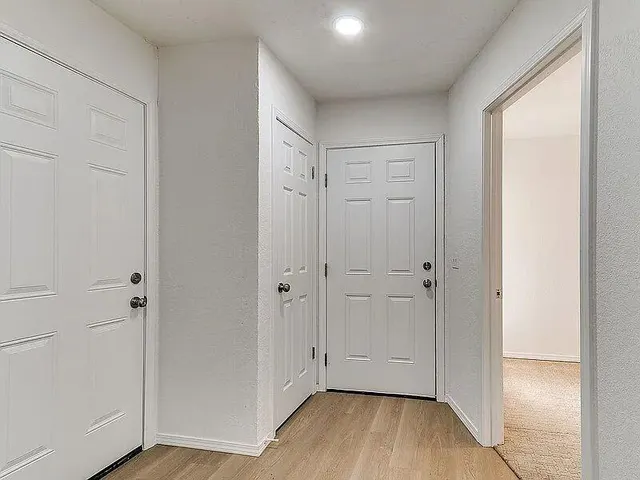 Photo 5 — 800 NW 113th Street, Oklahoma City, OK 73114