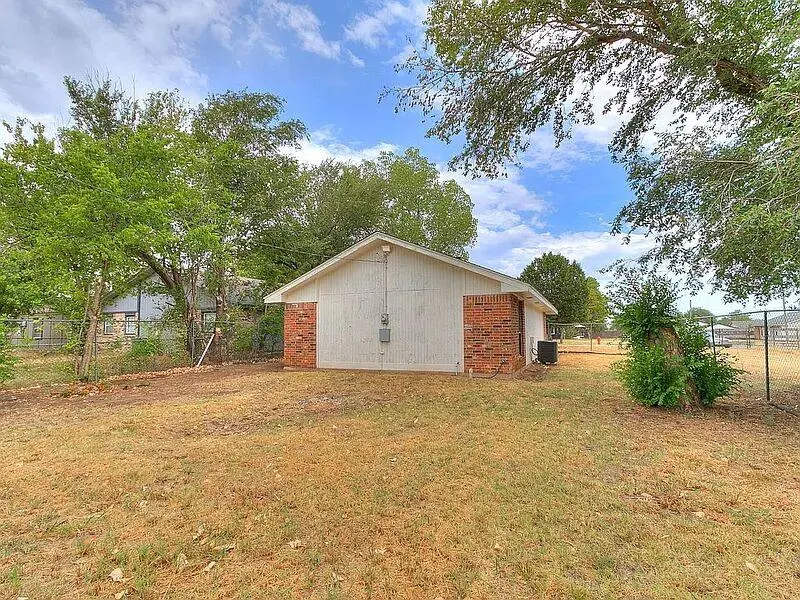 Photo 36 — 800 NW 113th Street, Oklahoma City, OK 73114